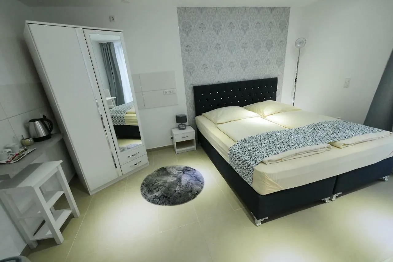Hr Hotel Hannover 0*,  Germany
